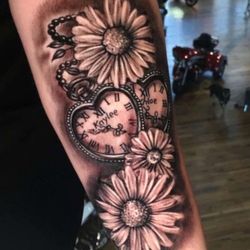 Grande Tattoo