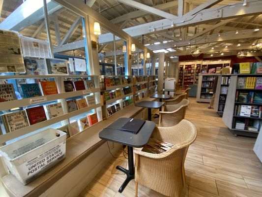The Garden District Book Shop by null