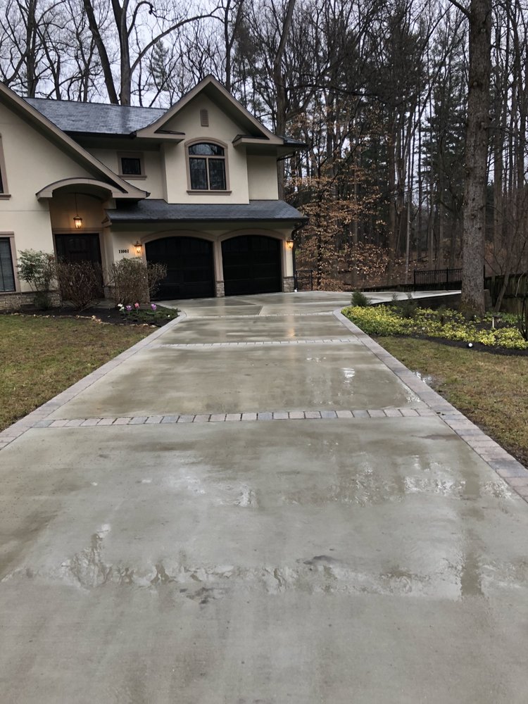 Slide of Lee D Home Repairs