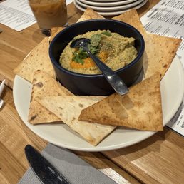 Mediterranean Hummus Platter, V Mediterranean Hummus Platter, V