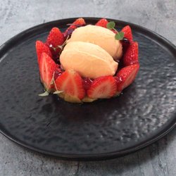De Jongens van Zand en Klei - Custom low lactose dessert