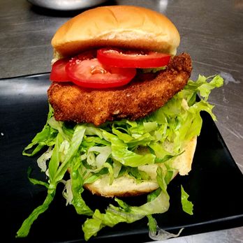 Dorothy's Pub - Fried Chicken Sandwich - Pubs Near Me - Marietta, Ohio Dorothy's Pub - Fried Chicken Sandwich - Pubs Near Me - Marietta, Ohio