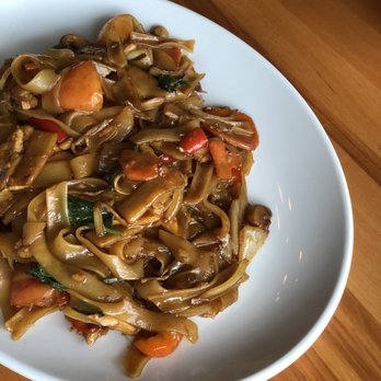 Narunya's - N3. Pad Kee-Mao - Thai Near Me - Belton, Texas