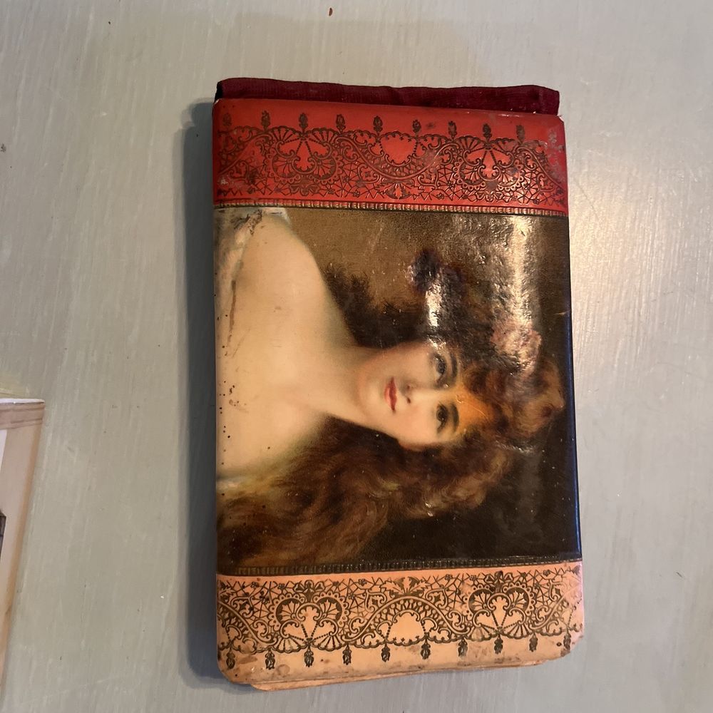 Paramount Antique Mall - Antiques Near Me - Wichita, Kansas Paramount Antique Mall - Antiques Near Me - Wichita, Kansas