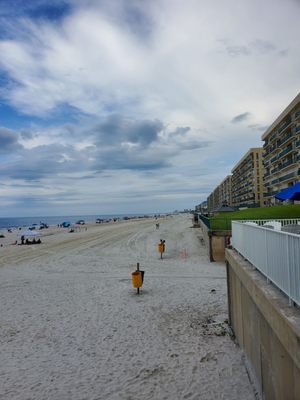 Racing's North Turn by null