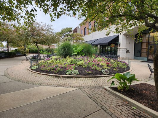 Big Grove Tavern by null