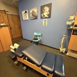 Rivulet Chiropractic - Pregnancy bed for chiropractor