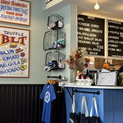 The Fat Shallot -Evanston - Counter and menu