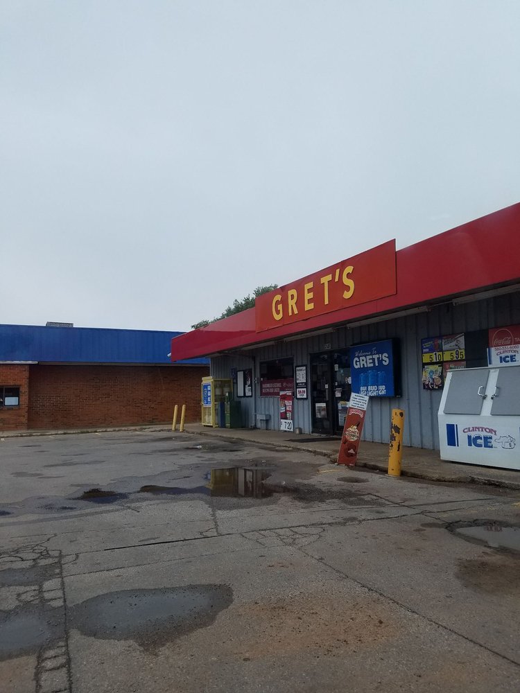 GRETS G&W GROCERY Updated September 2024 218 S Highway 44, Burns