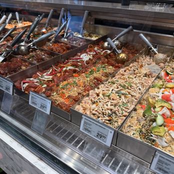 Kuono Marketplace - Shopping Centers Near Me - Honolulu, Hawaii