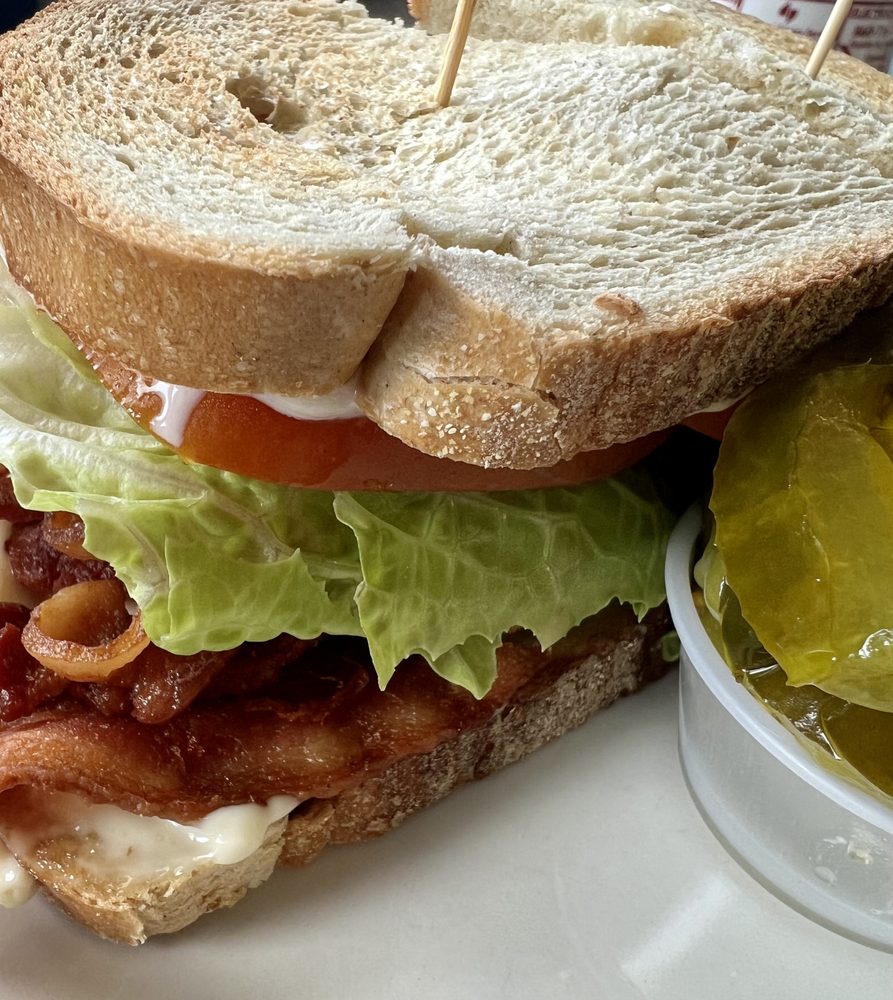 THE WETHERSFIELD DINER 97 Photos & 88 Reviews 718 Silas Deane Hwy