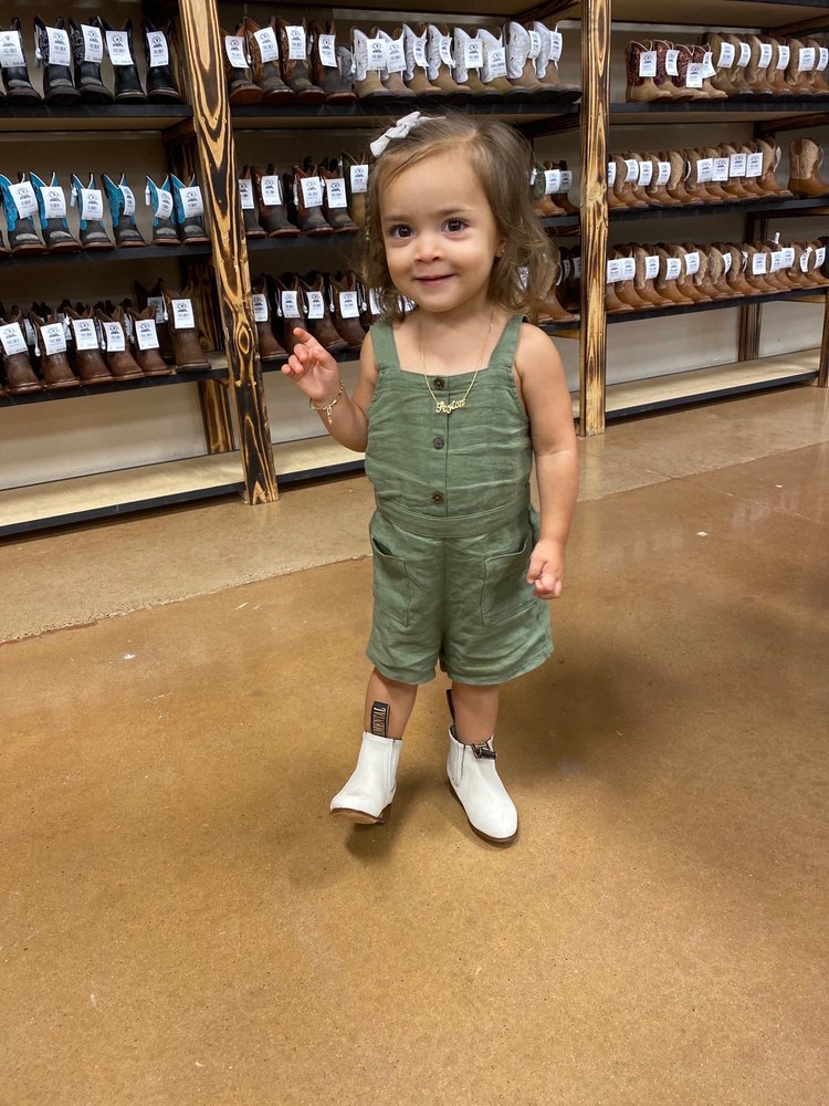 RANCHO SEMENTAL Updated June 2024 24 Photos 5550 S Buckner Blvd