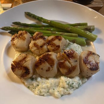 Seasons 52 - Sea Scallops - New American Near Me - Altamonte Springs, Florida Seasons 52 - Sea Scallops - New American Near Me - Altamonte Springs, Florida