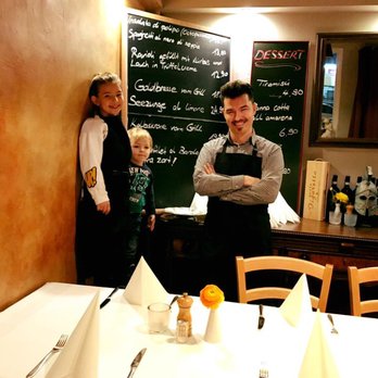Osteria La Luna - Mein Team - Pizza Near Me - Munich, BY