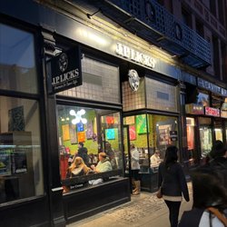 J.P. Licks - Cambridge - Signage