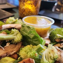 Brass Monkey - Cashew salad
