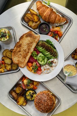 HEYDAY EATERY by null