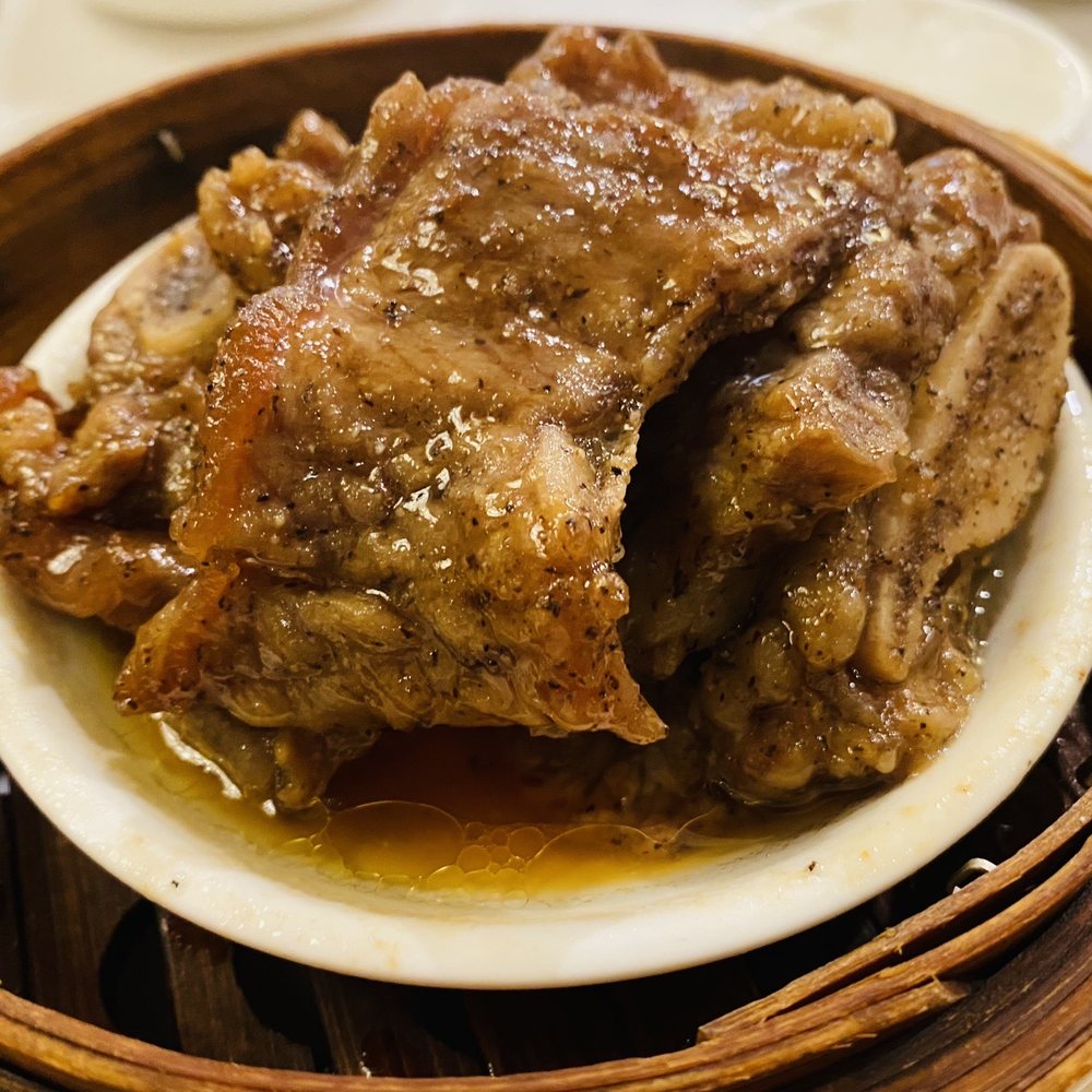 Phoenix Restaurant - 牛仔骨 - beef ribs - Dim Sum Near Me - Chicago, Illinois Phoenix Restaurant - 牛仔骨 - beef ribs - Dim Sum Near Me - Chicago, Illinois