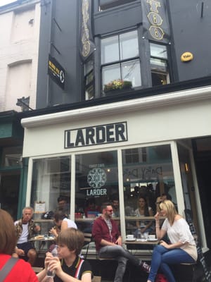 Larder by null