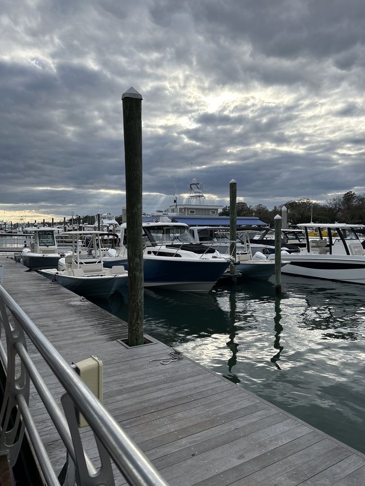 Bluewater Waterfront Grill