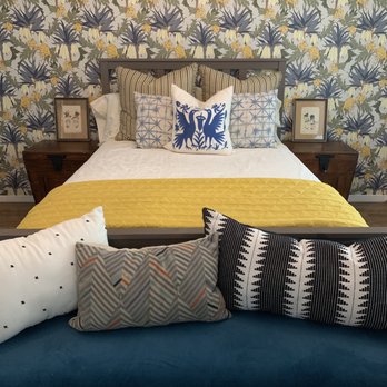 Hang'em High Wall Papering Service - Perfect accent wall for guest room - Drywall Installation & Repair Near Me Hang'em High Wall Papering Service - Perfect accent wall for guest room - Drywall Installation & Repair Near Me