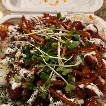 Flyin' Ahi - Spicy ahi poke bowl - Food Trucks Near Me - Mililani, Hawaii
