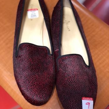 Goodwill Industries Sacramento Valley & Northern Nevada - Cole Haan Steal of the day / new condition - Thrift Stores Near Me - South Lake Tahoe, California Goodwill Industries Sacramento Valley & Northern Nevada - Cole Haan Steal of the day / new condition - Thrift Stores Near Me - South Lake Tahoe, California