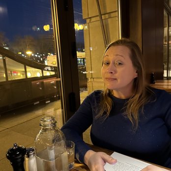 Remington's - My sweetie is people watching - American Near Me - Chicago, Illinois