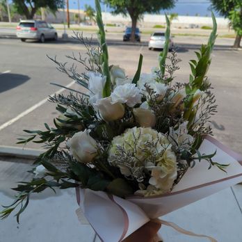 Above The Stem - Florists Near Me - Redlands, California Above The Stem - Florists Near Me - Redlands, California