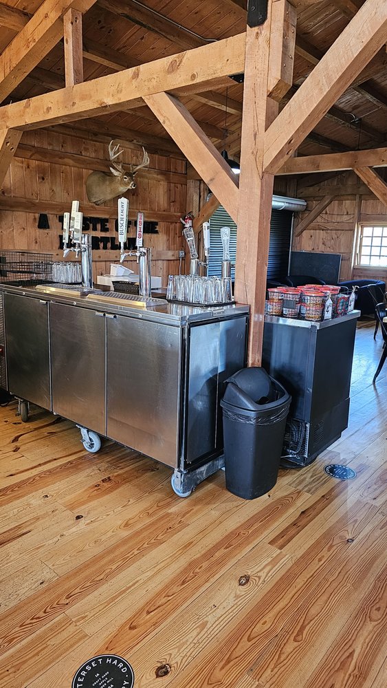 WINTERSET CIDERY Updated September 2024 33 Photos & 12 Reviews