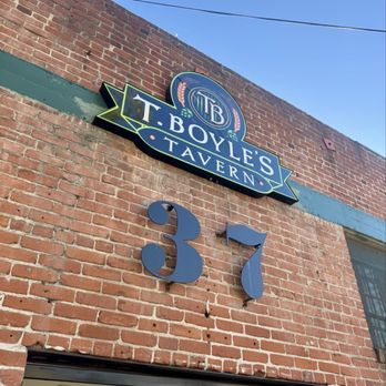 T. Boyles Tavern - Pubs Near Me - Pasadena, California T. Boyles Tavern - Pubs Near Me - Pasadena, California