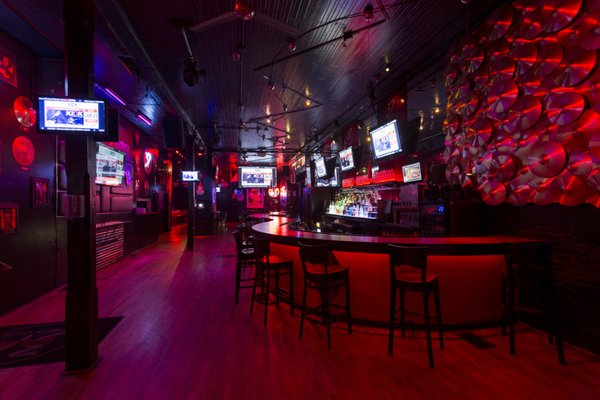 37 Main Restaurant + Bar by null