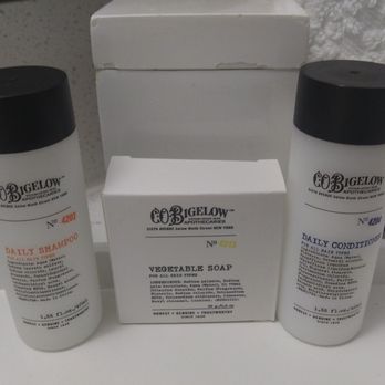 The Wayfarer San Diego - The bath products they provide smell AMAZING - San Diego, CA