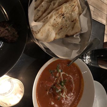 Tabla - Butter chicken and garlic naAn - Indian Near Me - Atlanta, Georgia Tabla - Butter chicken and garlic naAn - Indian Near Me - Atlanta, Georgia