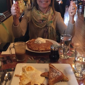 Mom's Restaurant - Breakfast & Brunch Near Me - Chico, California Mom's Restaurant - Breakfast & Brunch Near Me - Chico, California