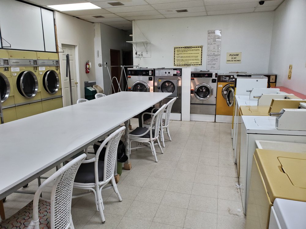 DRY CLEANING DEPOT & LAUNDROMAT Updated September 2024 4 1025