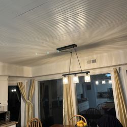 Annurcontracting - Installed light over kitchen table