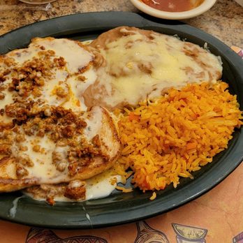 Santa Fe Mexican Grille - Chori-Pollo - Mexican Near Me - McGaheysville, Virginia Santa Fe Mexican Grille - Chori-Pollo - Mexican Near Me - McGaheysville, Virginia