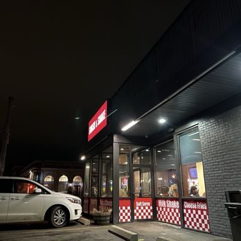 Smash & Shake - Outside - Burgers Near Me - East Hartford, Connecticut Smash & Shake - Outside - Burgers Near Me - East Hartford, Connecticut