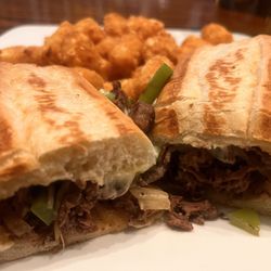 R T O Sullivans - Cheesesteak with tots