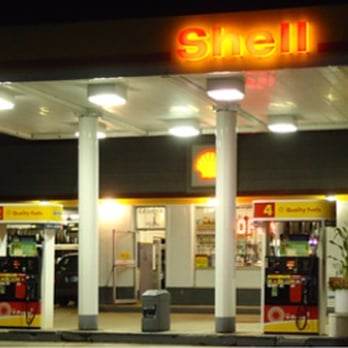 Ernies Shell Service - a gas station at night - Auto Repair Near Me - Valparaiso, Indiana Ernies Shell Service - a gas station at night - Auto Repair Near Me - Valparaiso, Indiana
