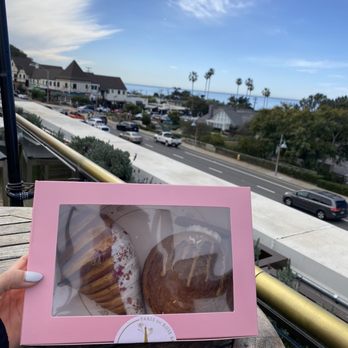 Paris En Rose - Cafes Near Me - Del Mar, California Paris En Rose - Cafes Near Me - Del Mar, California