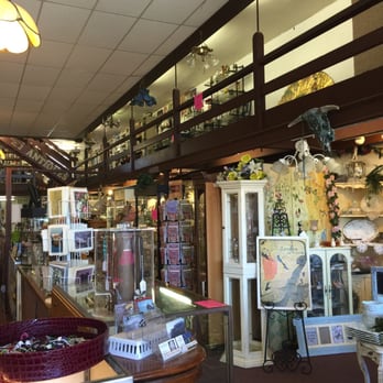 Remember When - Awesome selection. - Antiques Near Me - Cayucos, California