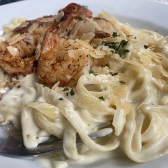 Sully's Bistro & Bar - Pasta - American Near Me - Suquamish, Washington Sully's Bistro & Bar - Pasta - American Near Me - Suquamish, Washington