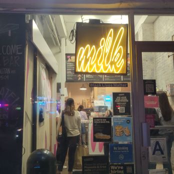 Milk Bar - Bakeries Near Me - Brooklyn, New York