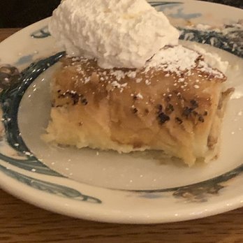 Peter Luger - Apple strudel - Steakhouses Near Me - Brooklyn, New York