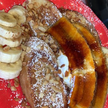 Cafe Morey's - Banana Mac Nuts & Cinnamon Baguette French Toast - American Near Me - Honolulu, Hawaii