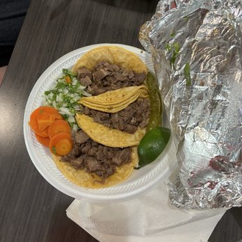 Taqueria El Giro - Lengua tacos - Food Trucks Near Me - Amarillo, Texas Taqueria El Giro - Lengua tacos - Food Trucks Near Me - Amarillo, Texas