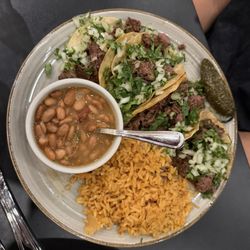 Papa Nacho's - Street tacos