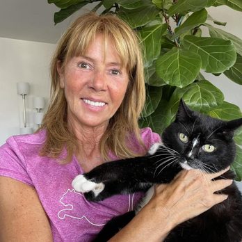 PURRology SPaw and Retreat - Nerina and her human mom - Pet Groomers Near Me - Santee, California PURRology SPaw and Retreat - Nerina and her human mom - Pet Groomers Near Me - Santee, California